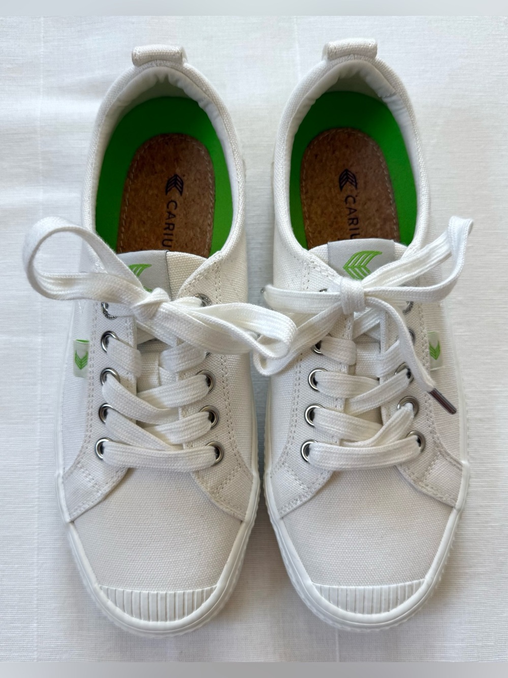 Cariuma OCA Low Off-White Canvas Sneakers | Sustainable Organic Cotton Shoes - Picture 3 of 11